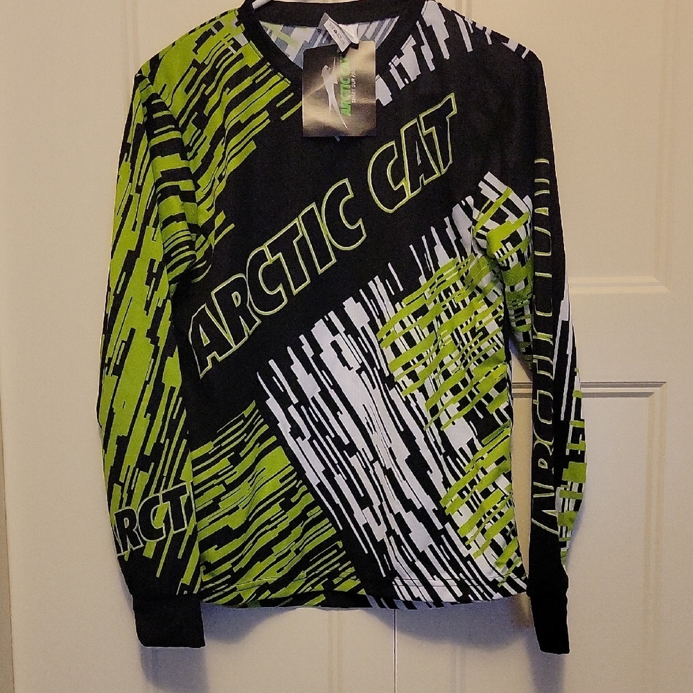 NWT XL Kids Arctic Cat Graphic Long Sleeve Shirt